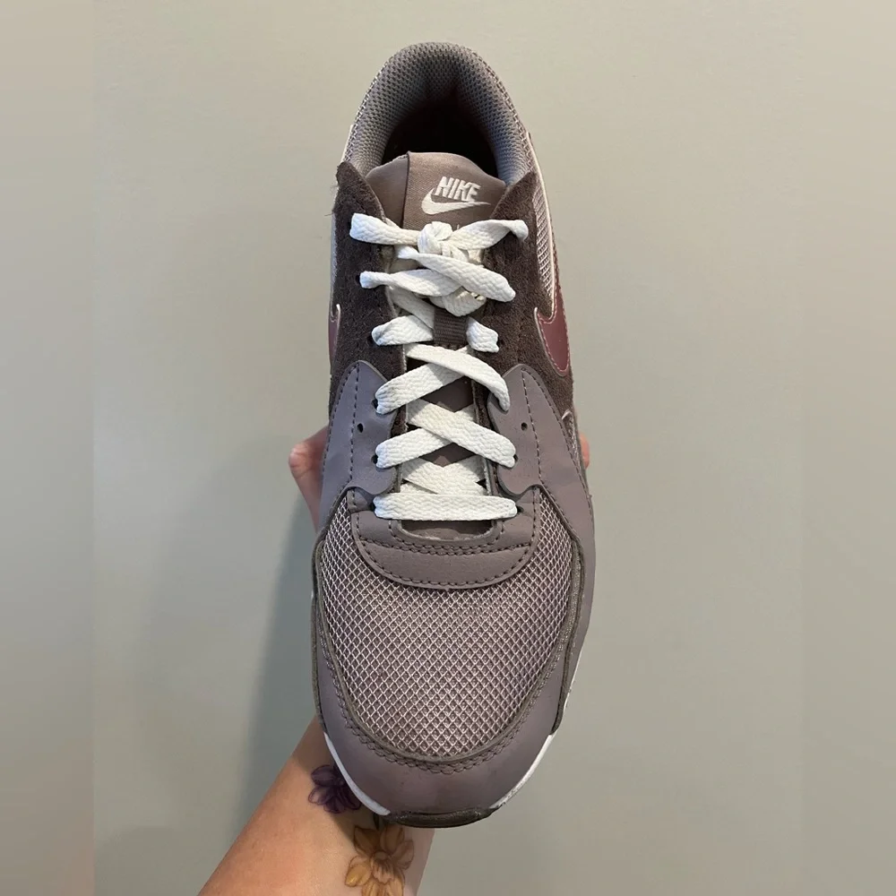 Nike Air Max Excee - Big Kids Size 5.5Y - Picture 2 of 7